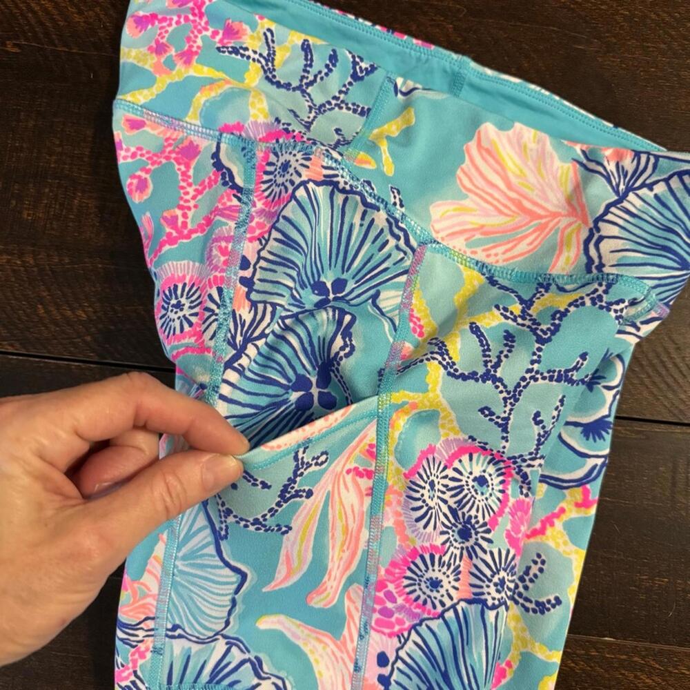 Lilly Pulitzer Luxletic Weekender Leggings UPF 50+ Small - Picture 5 of 15